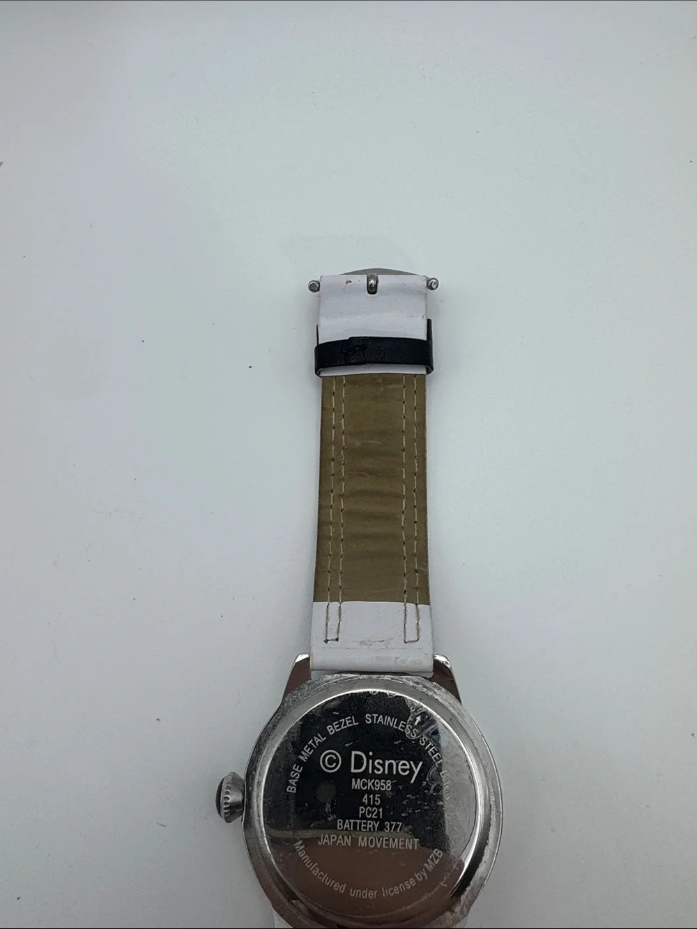 Disney Mickey Mouse Comics Cartoon Watch Large Case Needs Battery